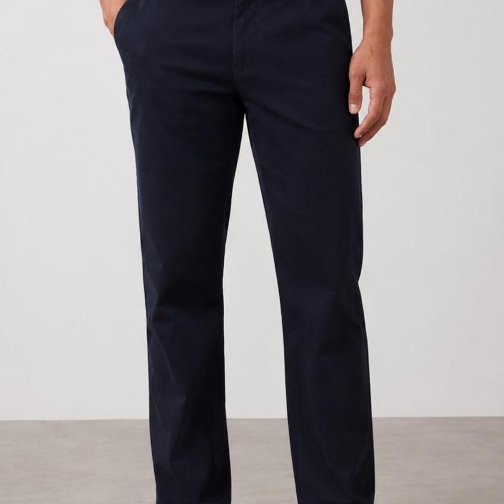 Classic navy chino pants by‎ Amazon Essentials